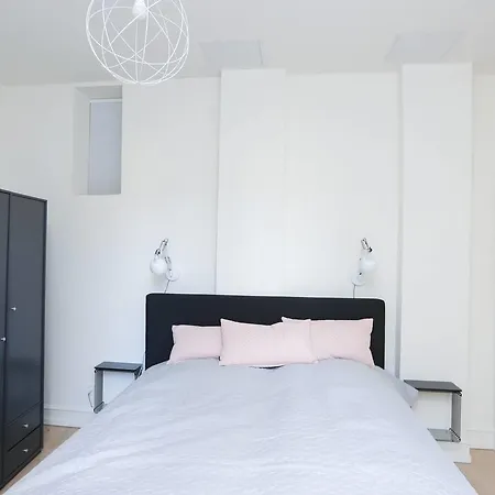 Wonderful Brand New 140m2 Designer Apt. * Копенгаген