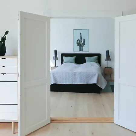 Wonderful Brand New 140m2 Designer Apt. Апартаменты *