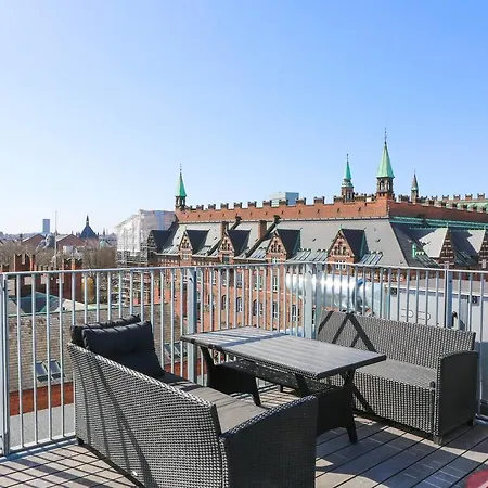 Апартаменты Wonderful Brand New 140m2 Designer Apt. *