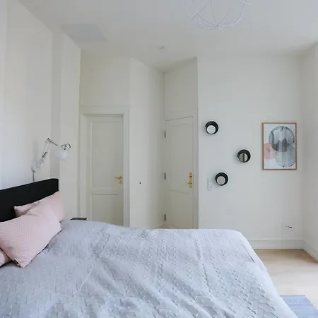 Wonderful Brand New 140m2 Designer Apt. Апартаменты